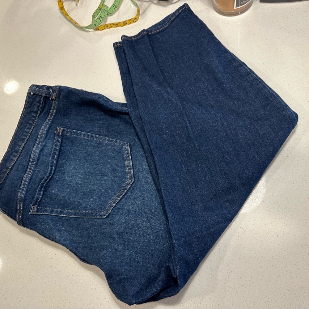 Old Navy O.G. Straight Mid Rise Women's High Rise Indigo Jeans Size 20 - Picture 10 of 12
